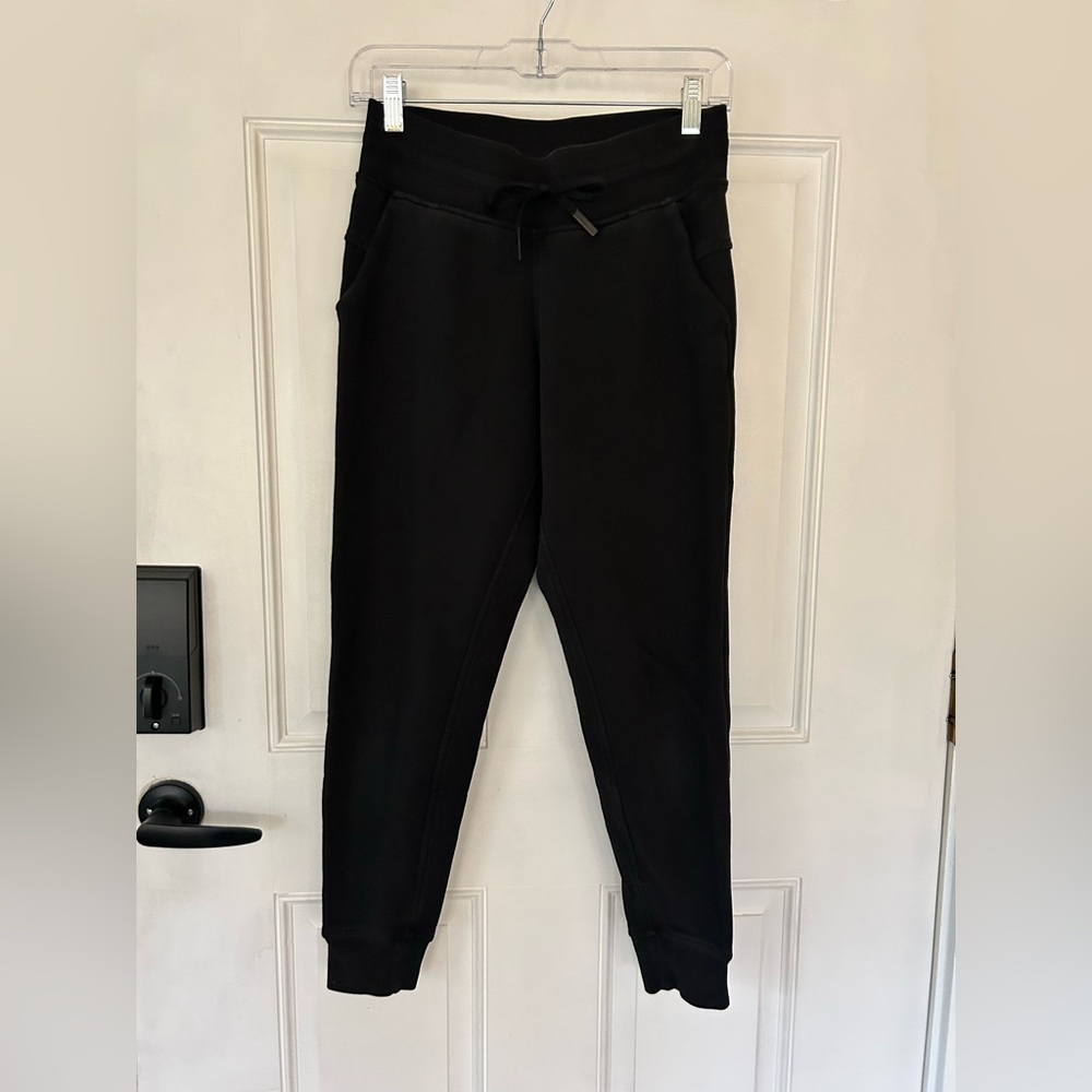 lululemon athletica Black Women's Jogger Leggings